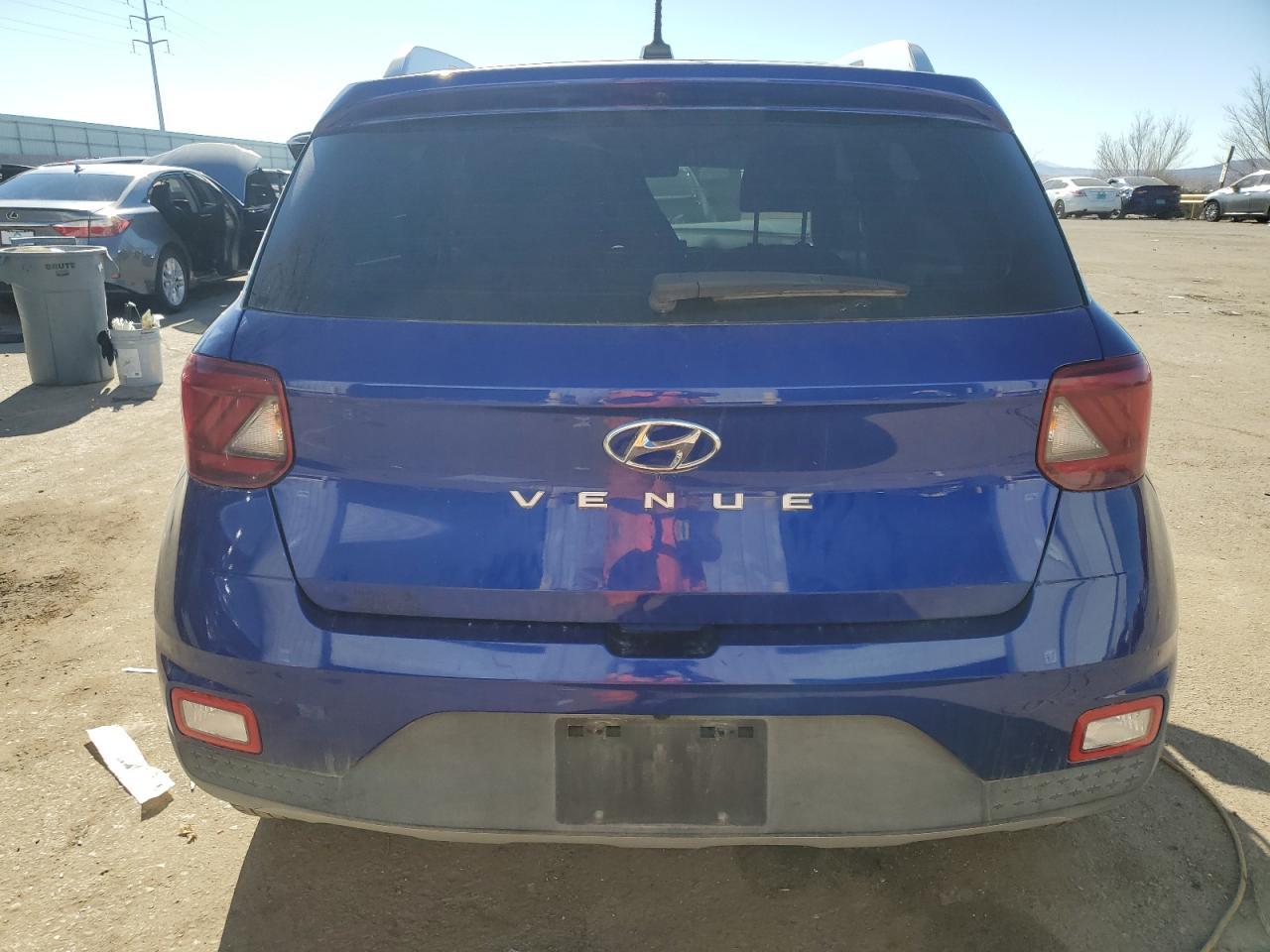2023 HYUNDAI VENUE SEL - Image 6