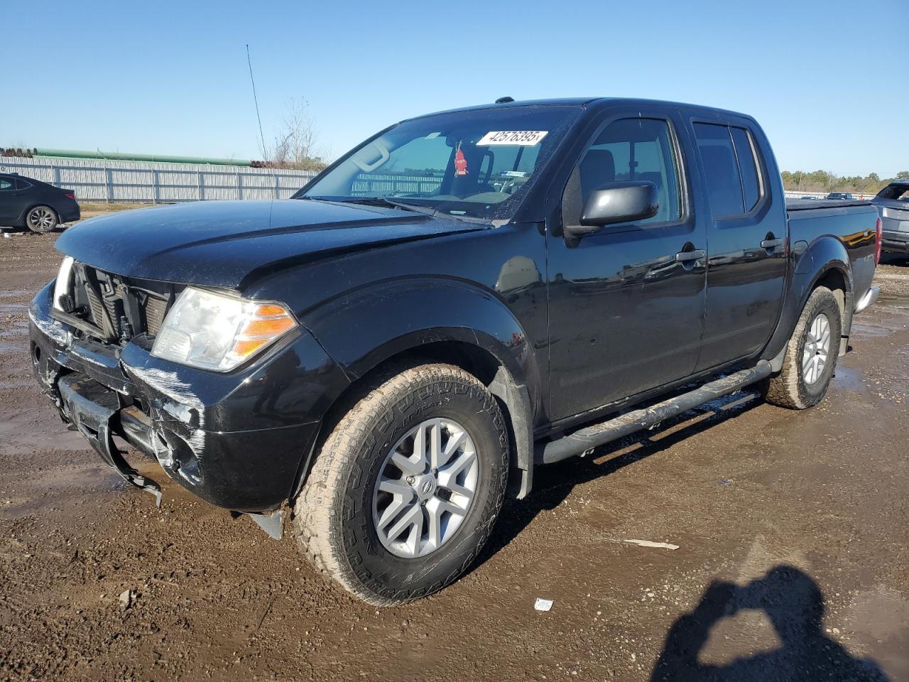 2017 NISSAN FRONTIER S