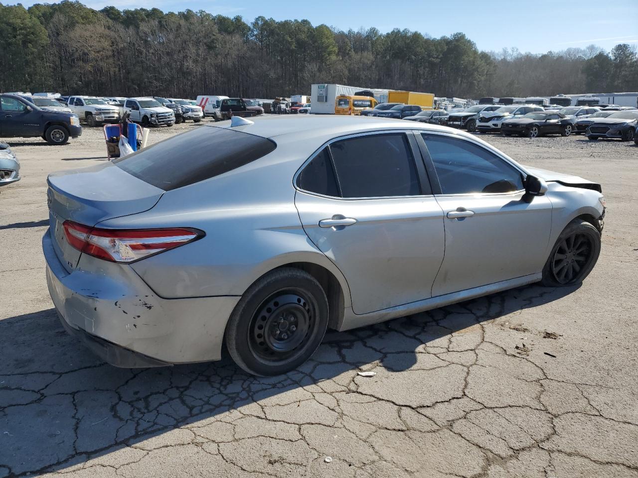 2020 TOYOTA CAMRY LE - Image 3