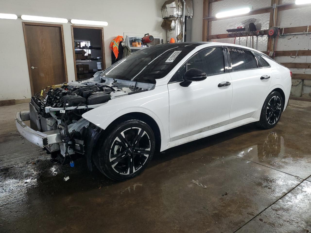 2023 KIA K5 GT LINE