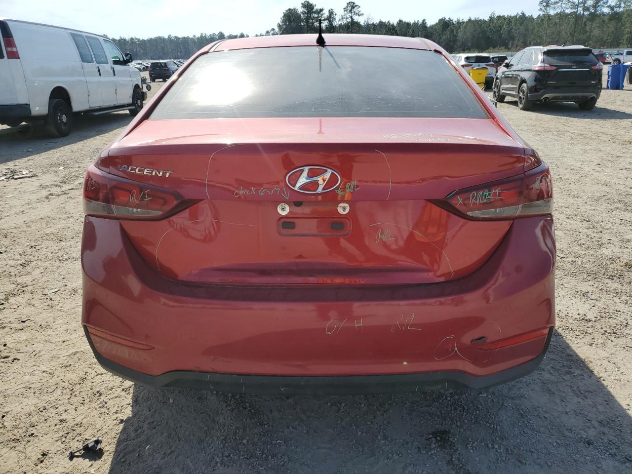 2021 HYUNDAI ACCENT SE - Фото 6