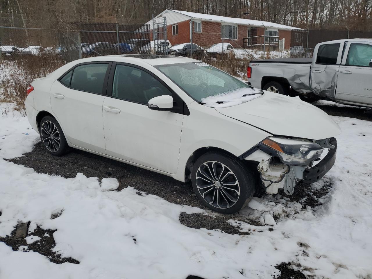 2016 TOYOTA COROLLA L - Image 4