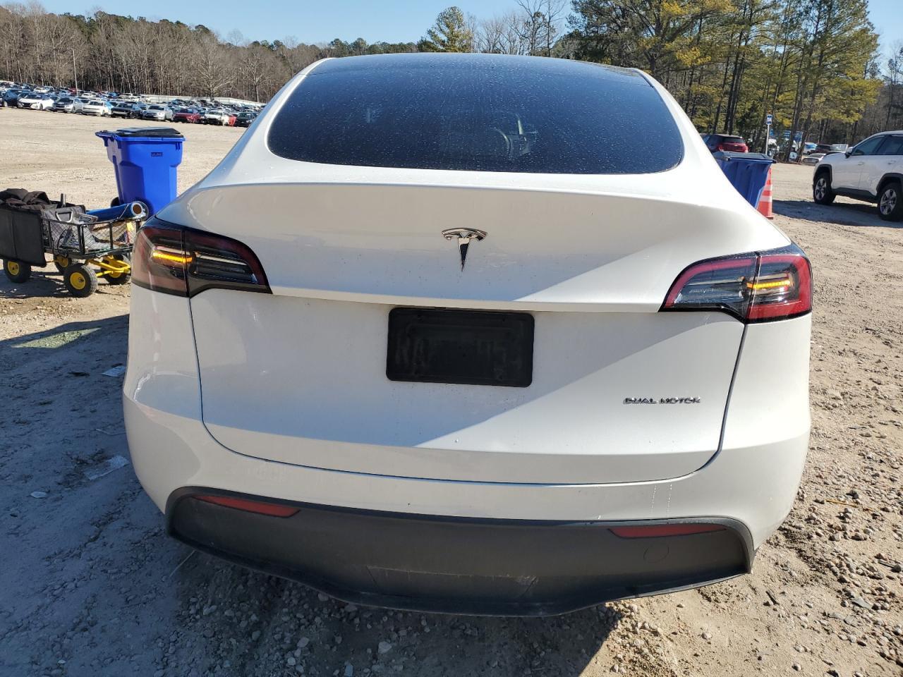 2023 TESLA MODEL Y - Image 6