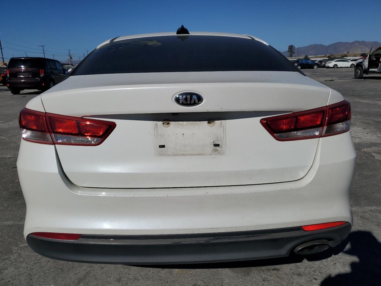 2016 KIA OPTIMA LX - Image 6