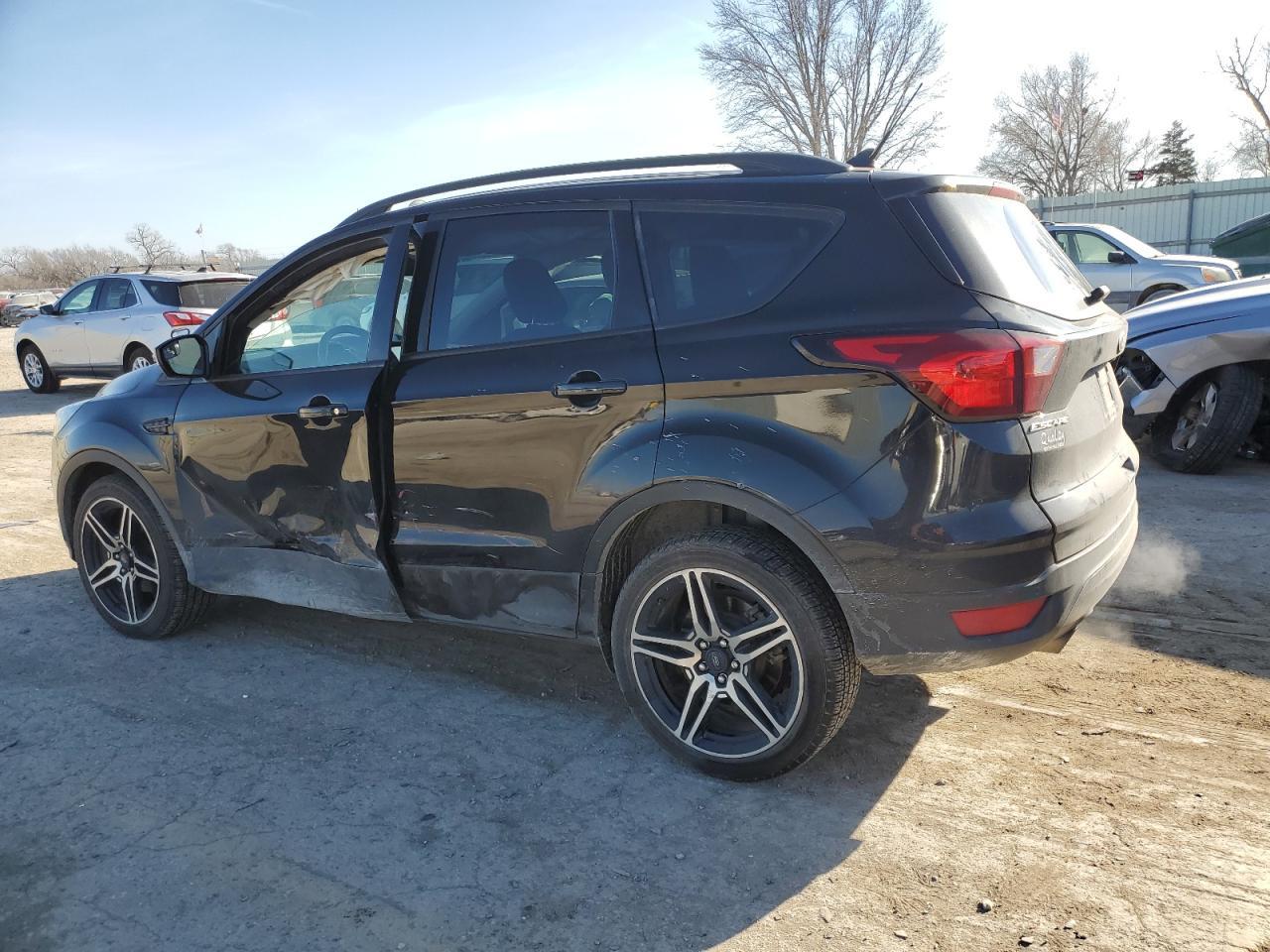 2019 FORD ESCAPE SEL - Image 2