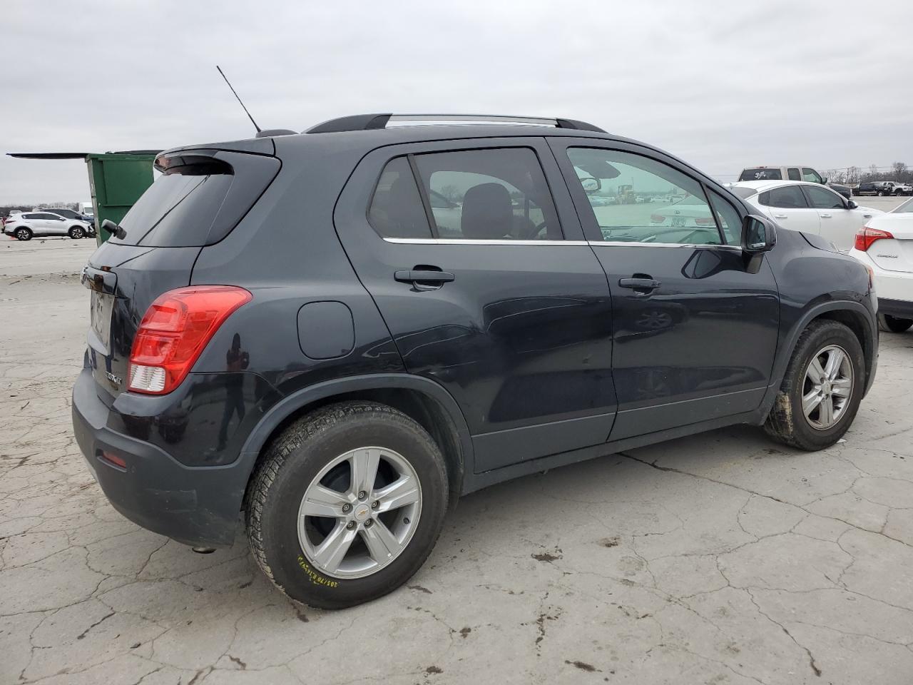 2015 CHEVROLET TRAX 1LT - Image 3