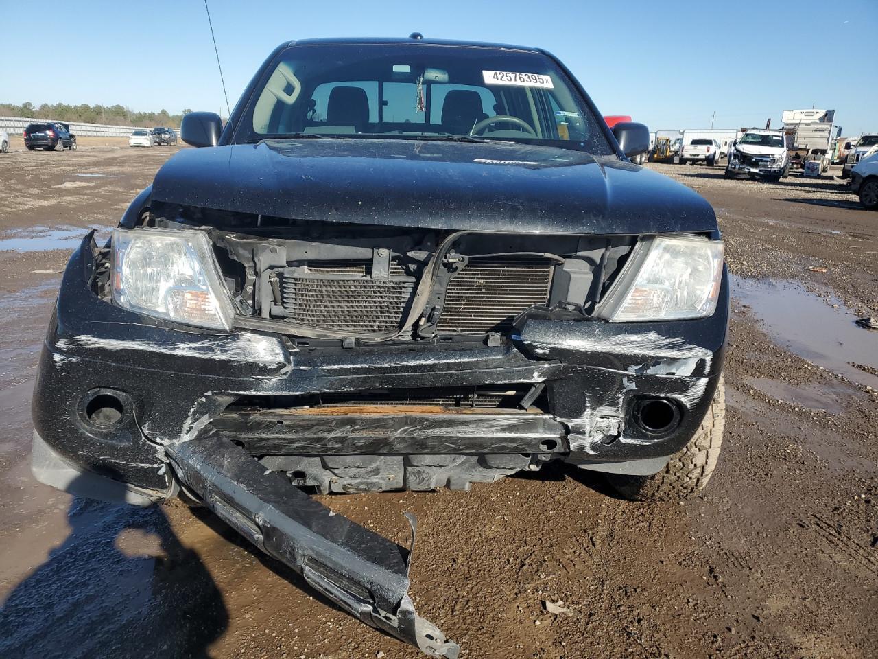 2017 NISSAN FRONTIER S - Фото 5
