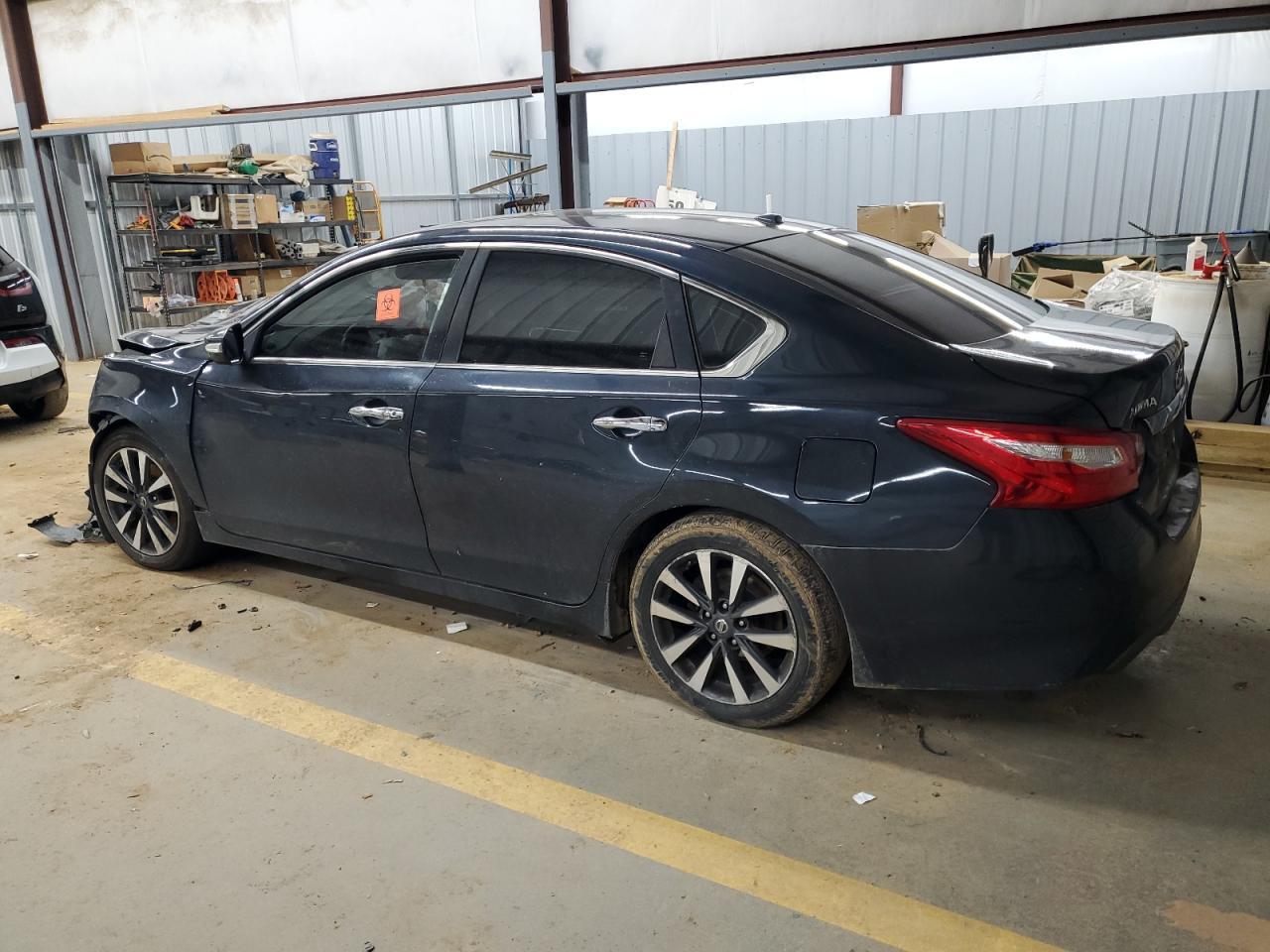 2017 NISSAN ALTIMA 2.5 - Фото 2