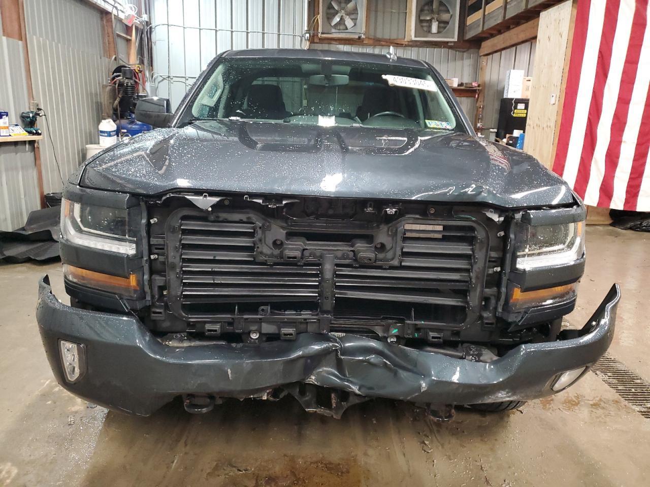 2019 CHEVROLET SILVERADO - Фото 5