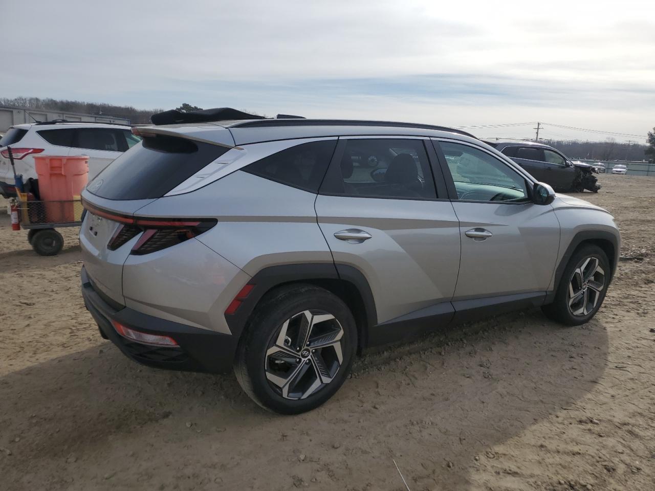 2022 HYUNDAI TUCSON SEL - Фото 3