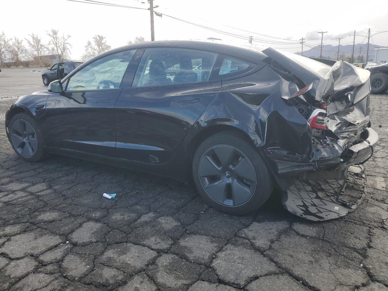 2022 TESLA MODEL 3 - Image 2