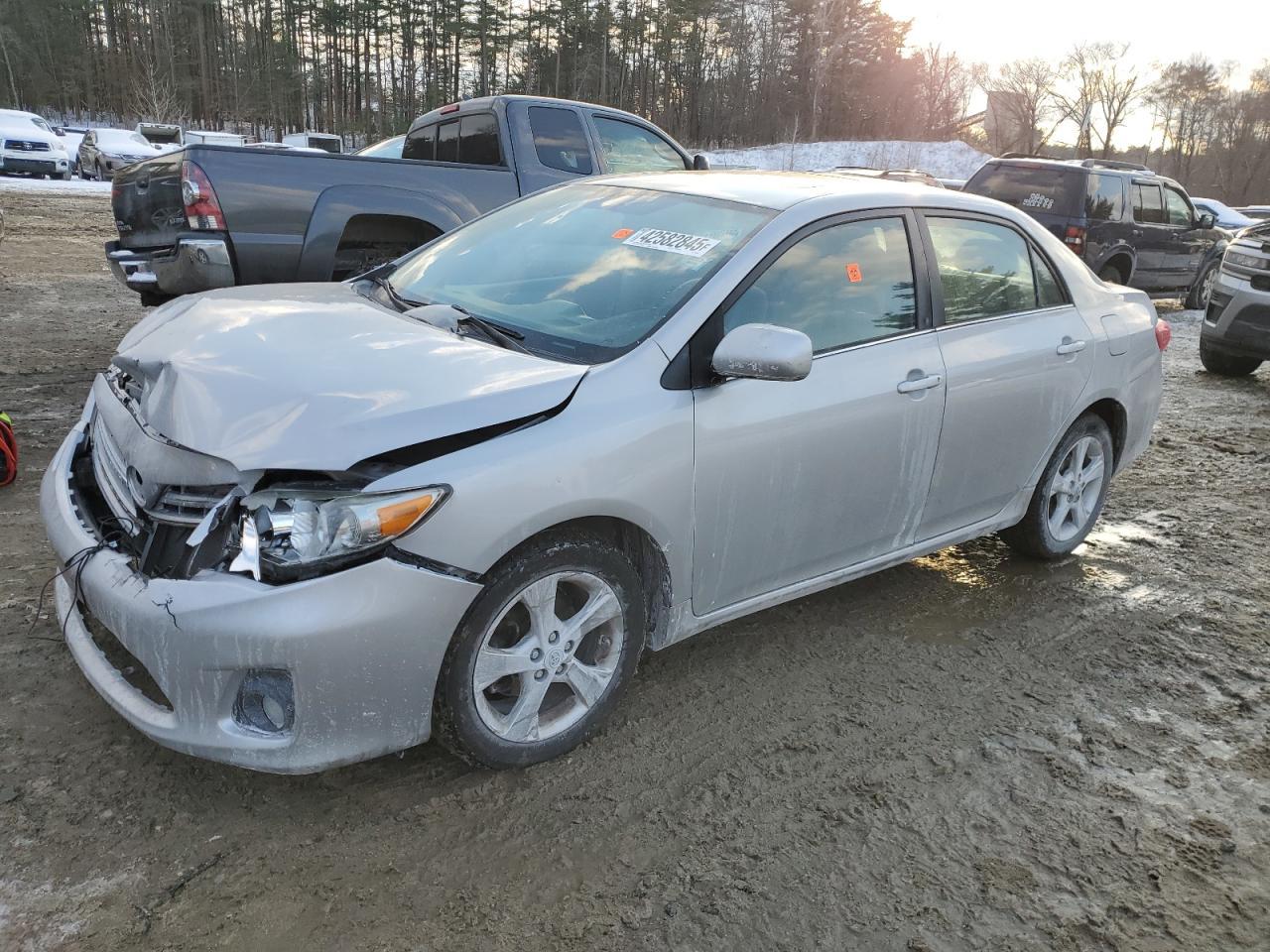 2013 TOYOTA COROLLA BA