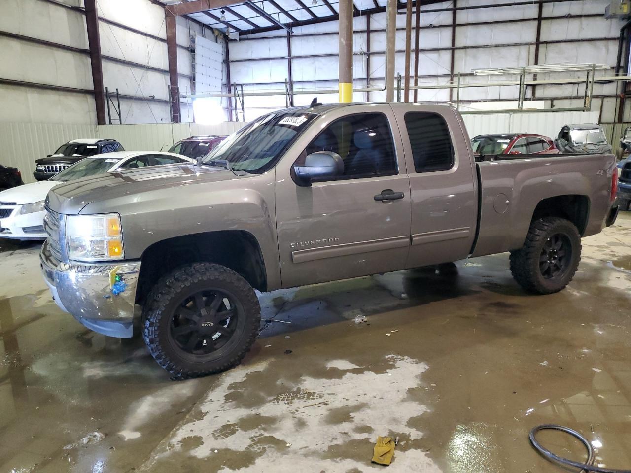 2013 CHEVROLET SILVERADO