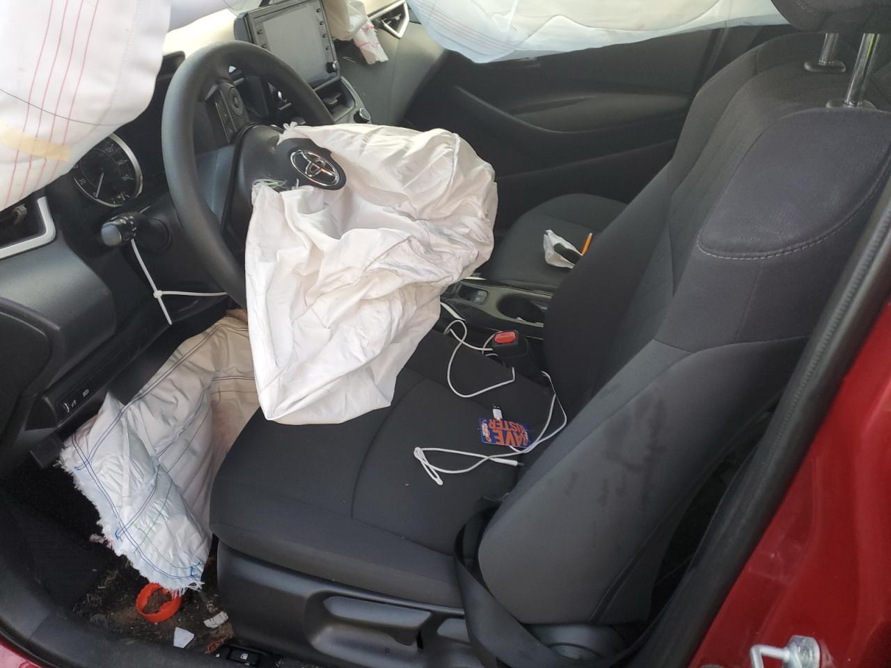 2022 TOYOTA COROLLA LE - Фото 7