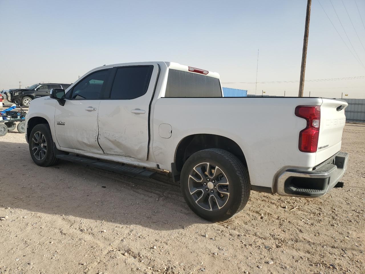 2024 CHEVROLET SILVERADO - Image 2