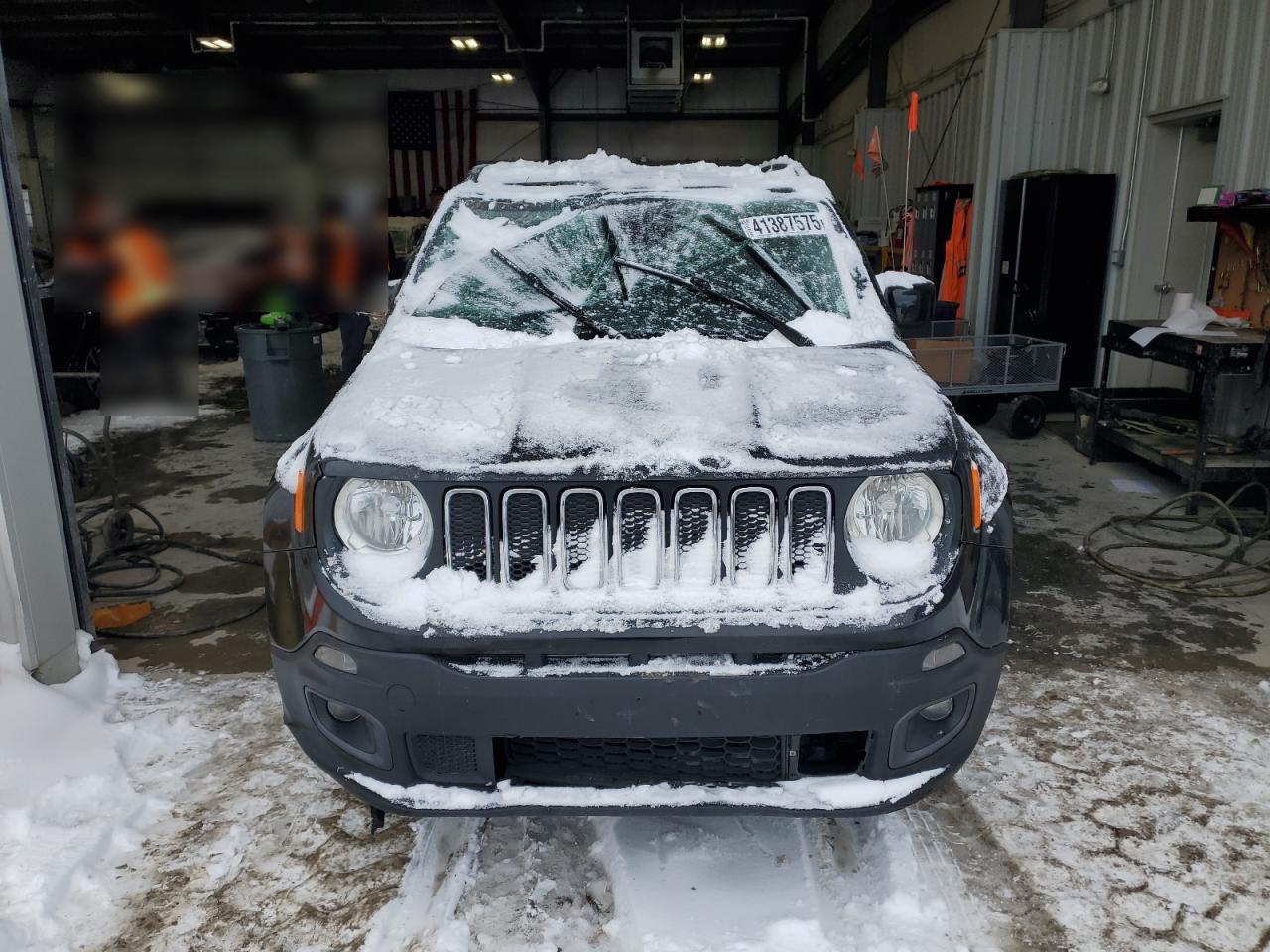 2017 JEEP RENEGADE L - Image 5