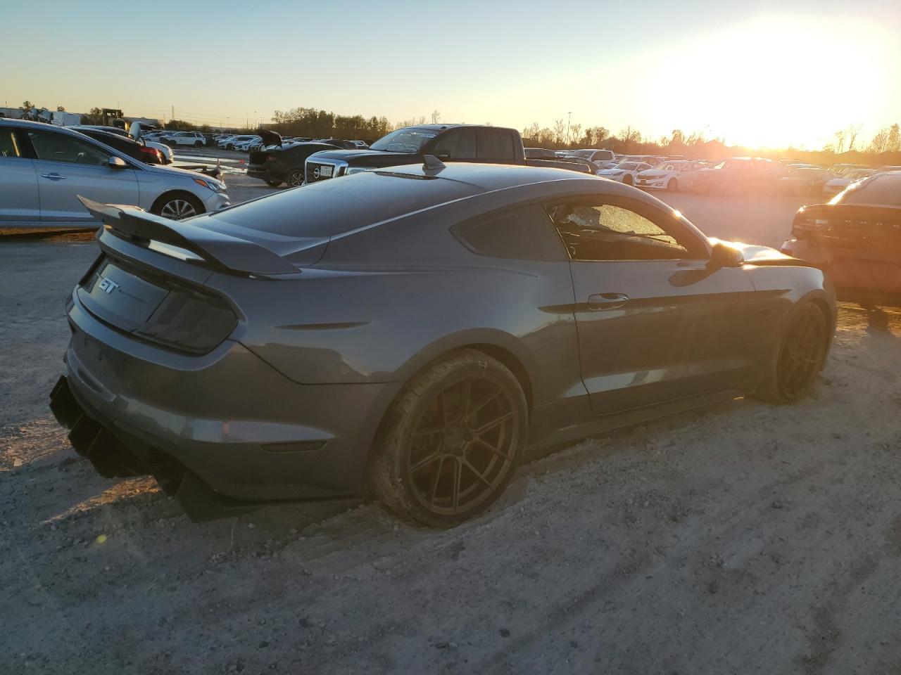 2021 FORD MUSTANG GT - Image 3