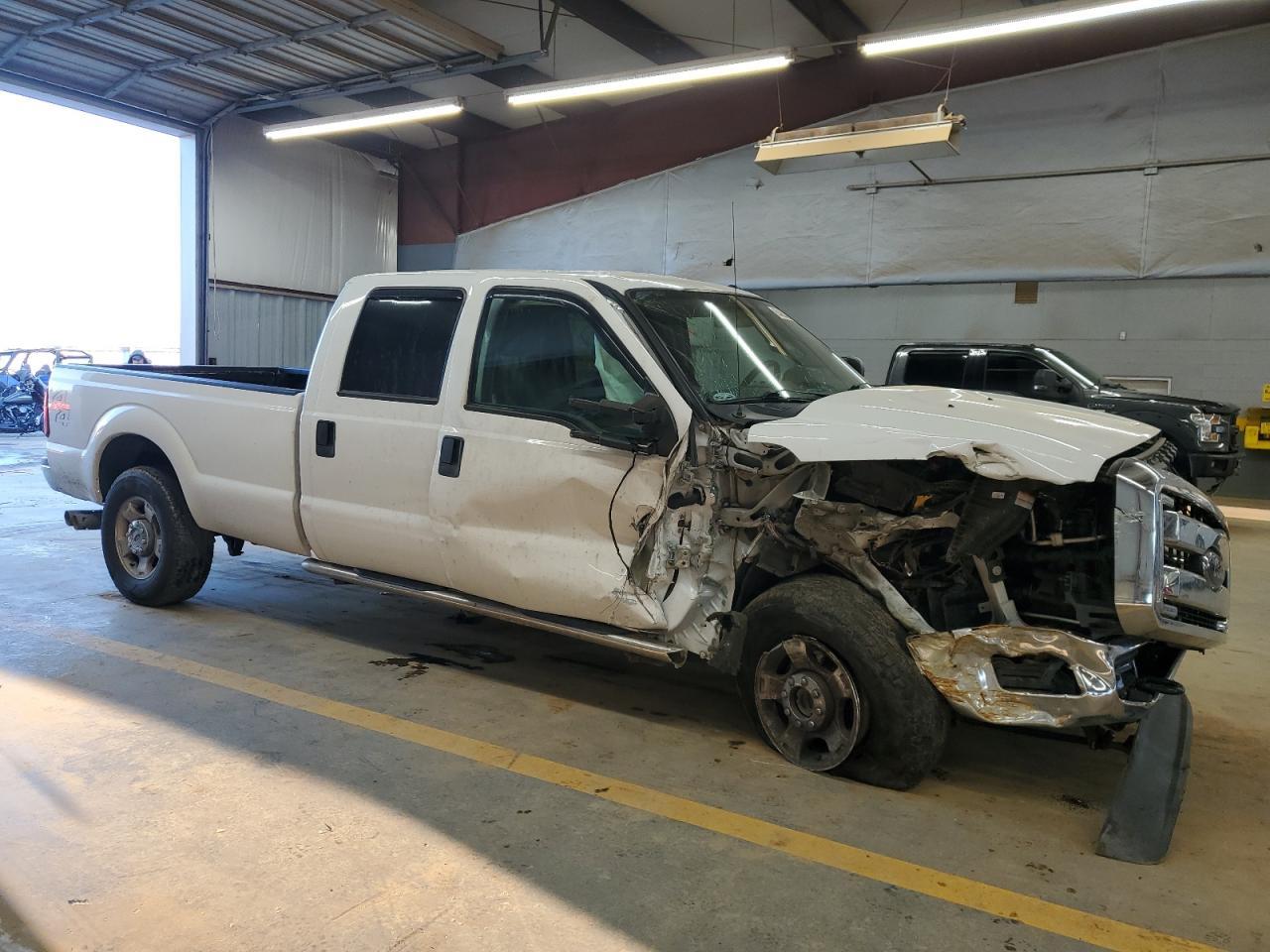 2016 FORD F250 SUPER - Фото 4