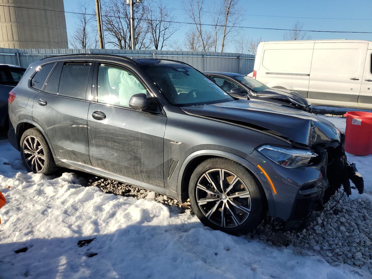 2022 BMW X5 XDRIVE4 - Фото 4