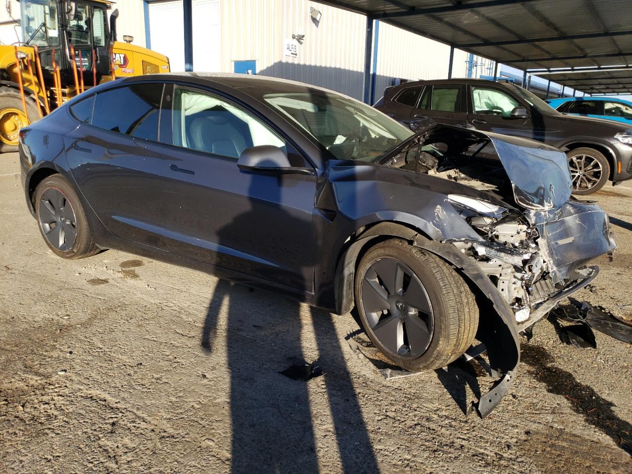 2022 TESLA MODEL 3 - Фото 4