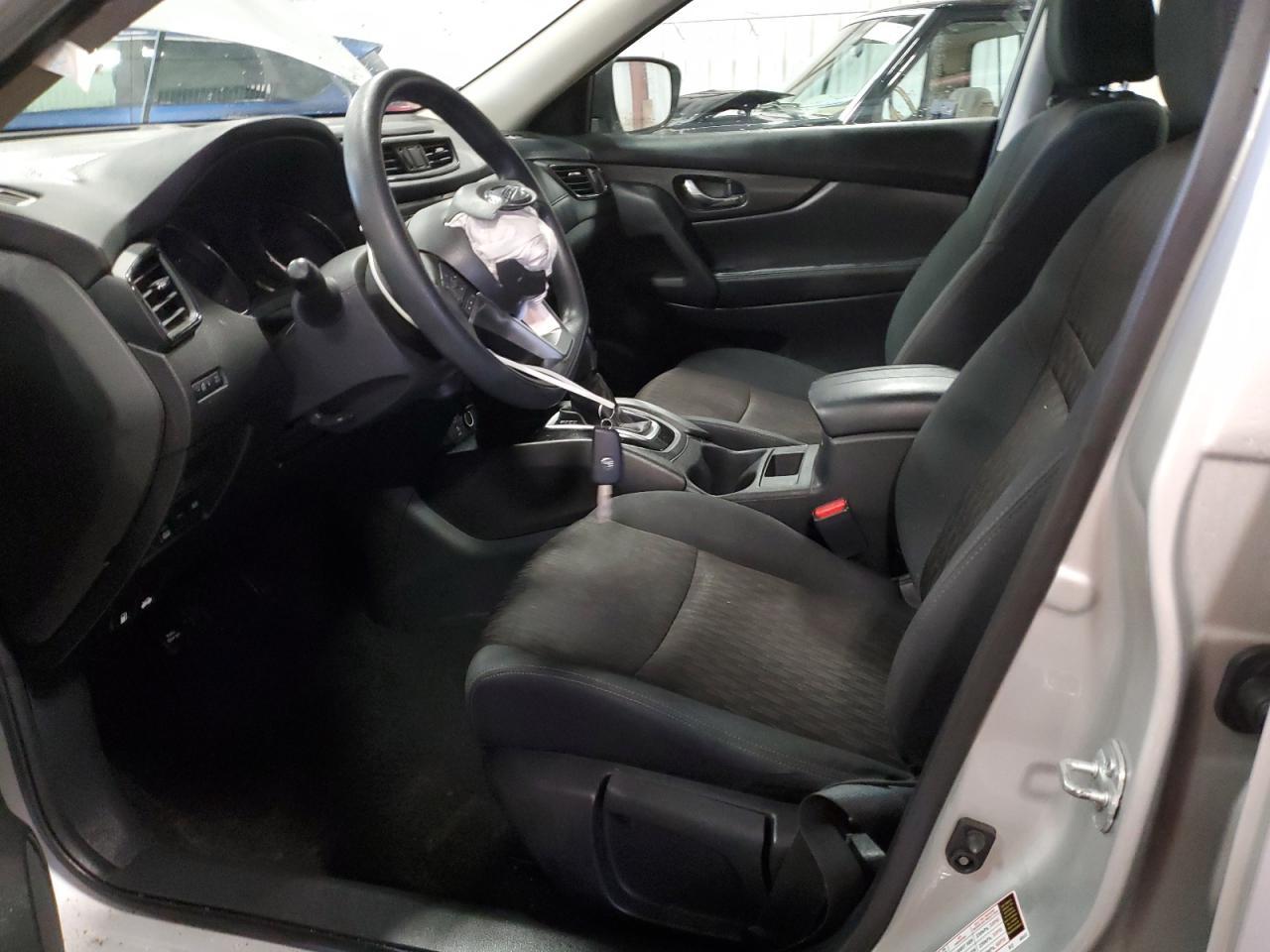2017 NISSAN ROGUE SV - Image 7