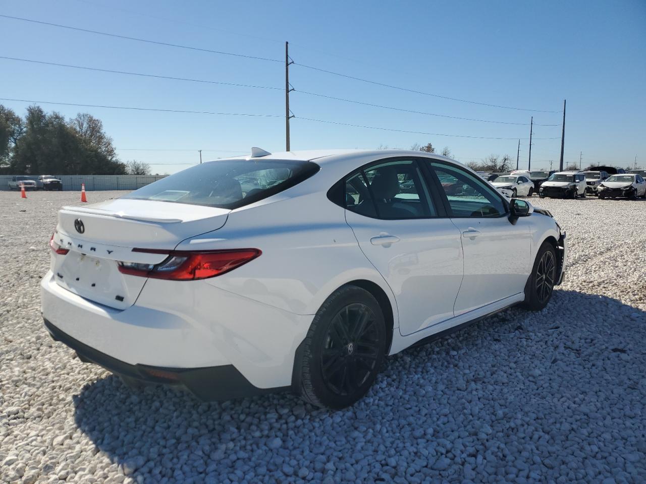2025 TOYOTA CAMRY XSE - Фото 3