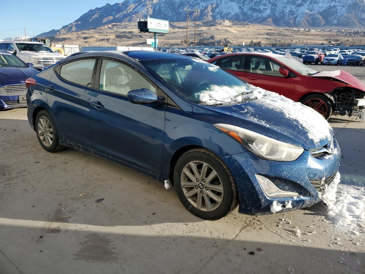 2015 HYUNDAI ELANTRA SE - Image 4