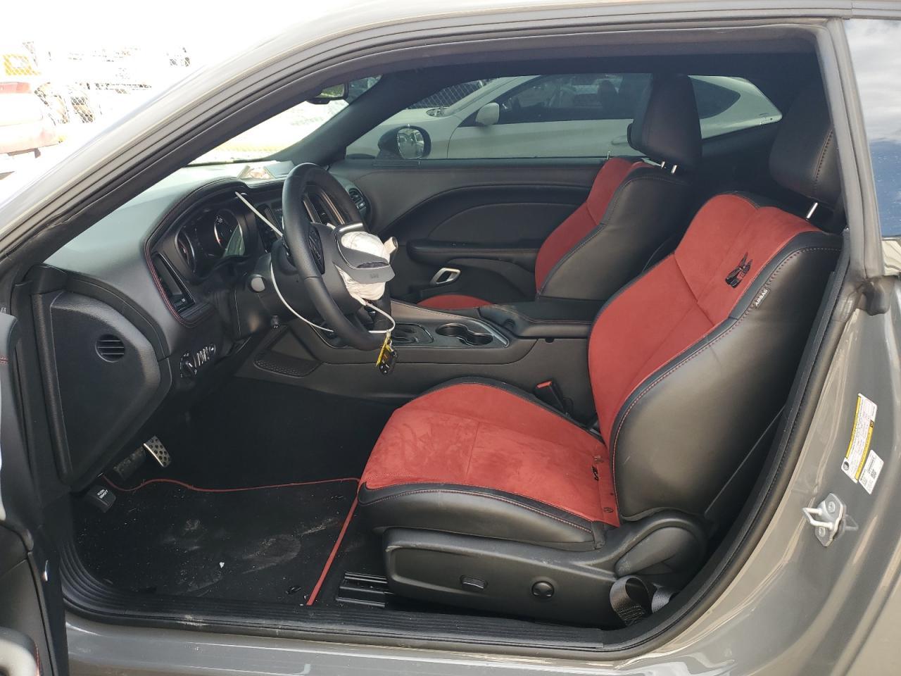 2023 DODGE CHALLENGER - Фото 7