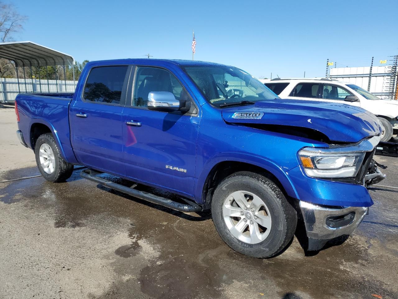 2019 RAM 1500 LARAM - Фото 4