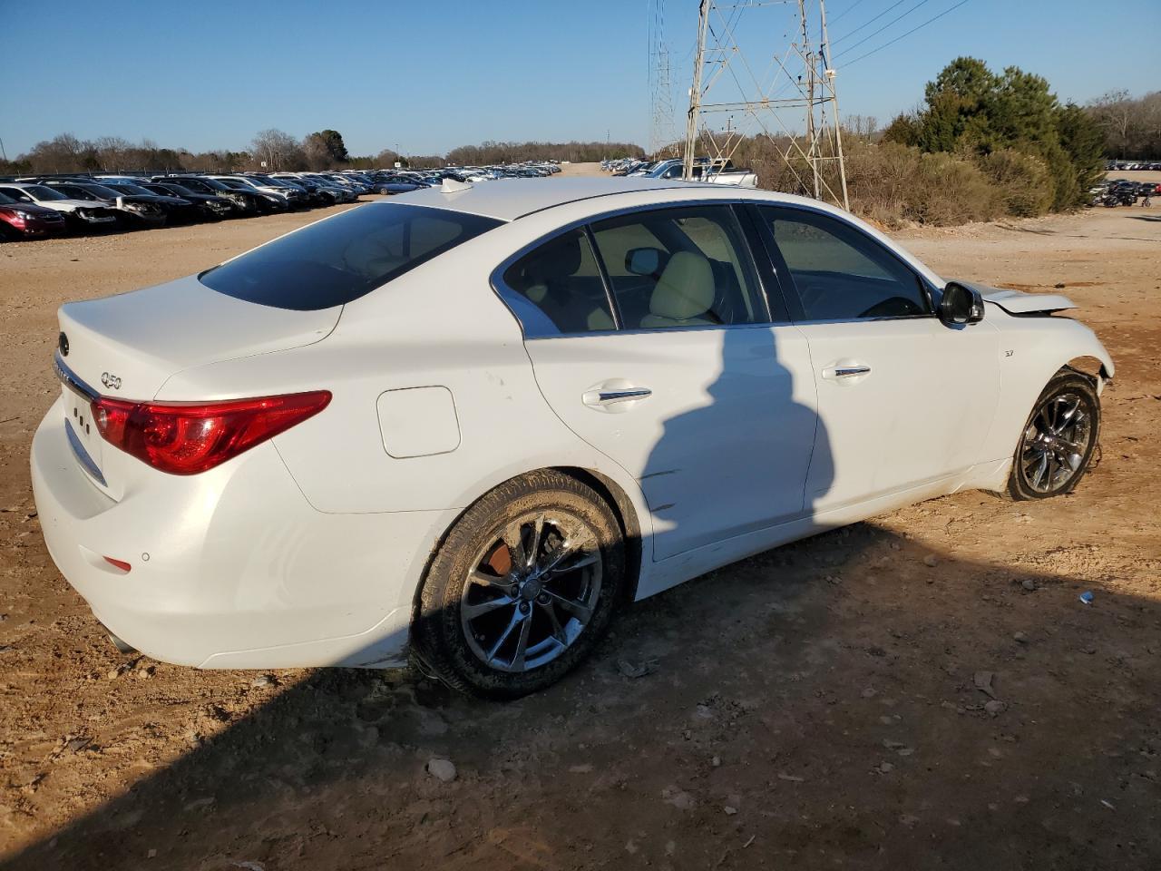 2015 INFINITI Q50 BASE - Image 3