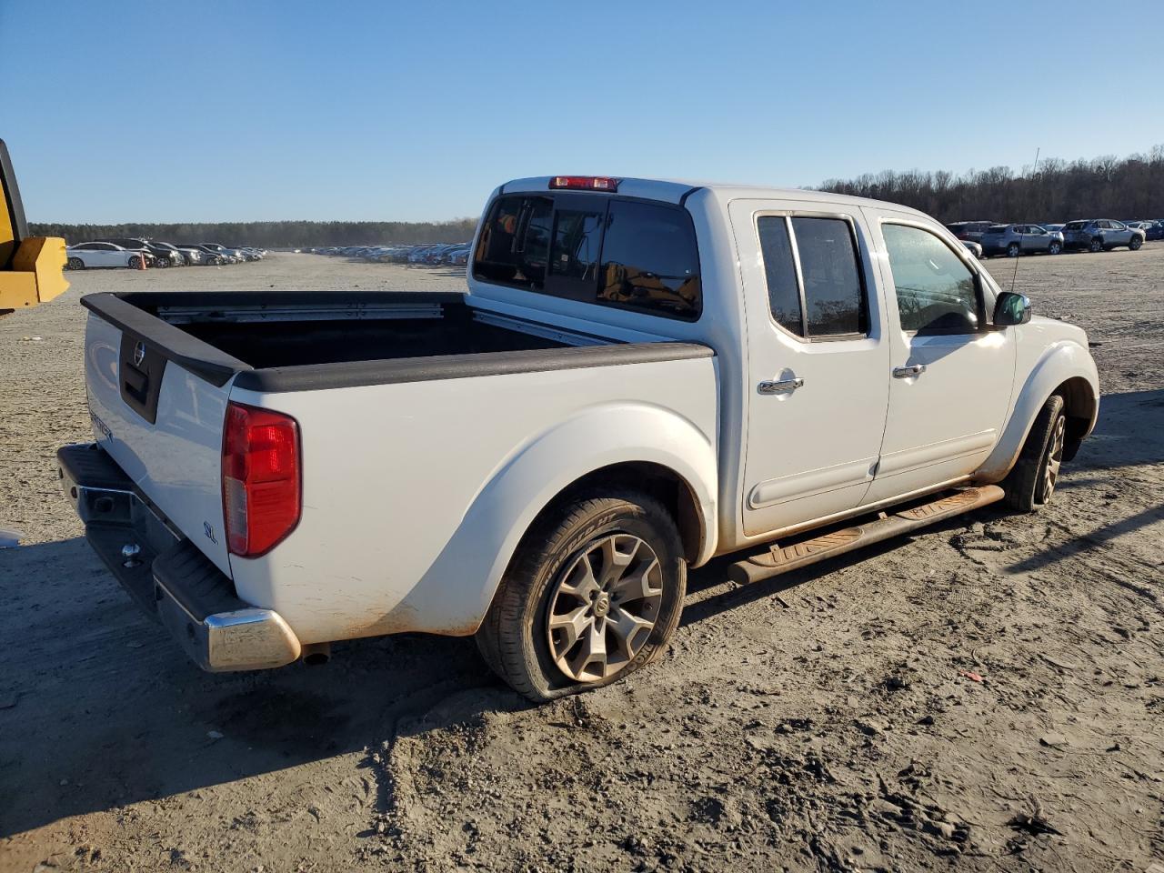 2019 NISSAN FRONTIER S - Фото 3