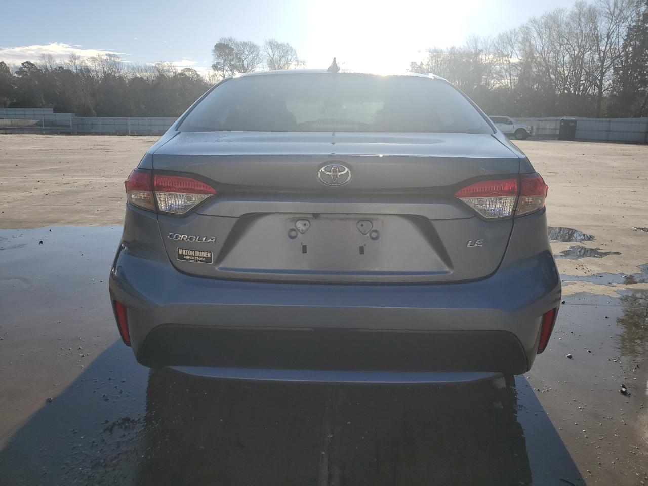 2022 TOYOTA COROLLA LE - Image 6