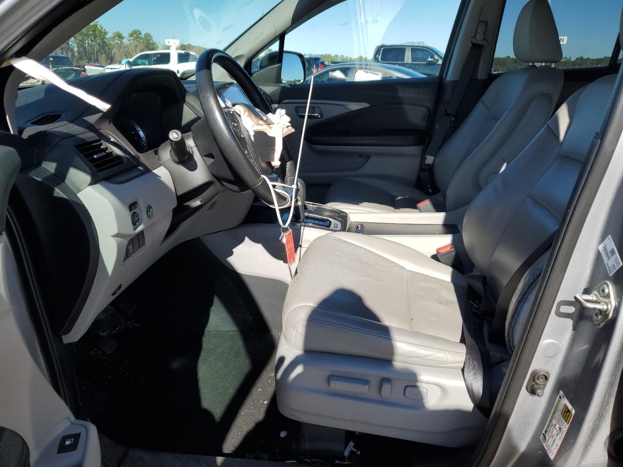 2017 HONDA RIDGELINE - Image 7