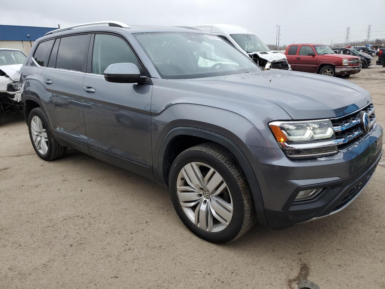 2019 VOLKSWAGEN ATLAS SE - Image 4