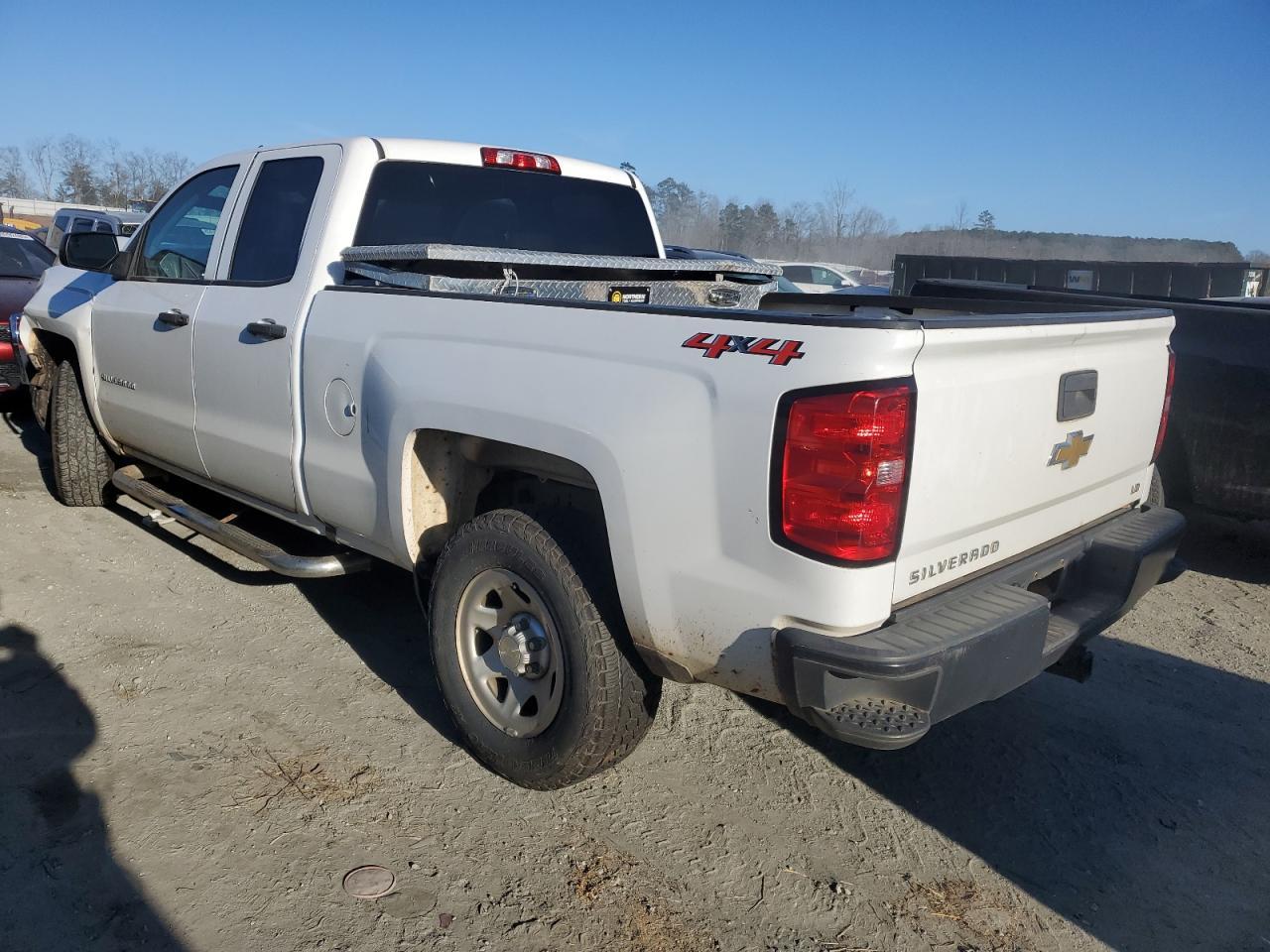 2019 CHEVROLET SILVERADO - Фото 2