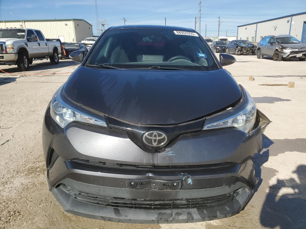 2019 TOYOTA C-HR XLE - Image 5