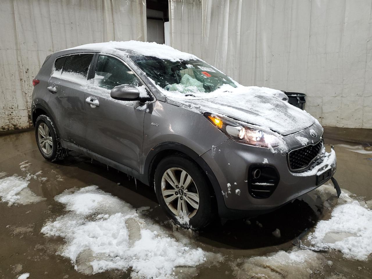 2017 KIA SPORTAGE L - Image 4