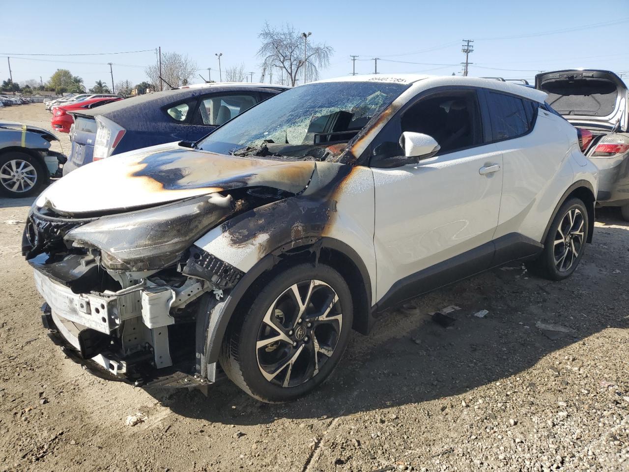 2021 TOYOTA C-HR XLE