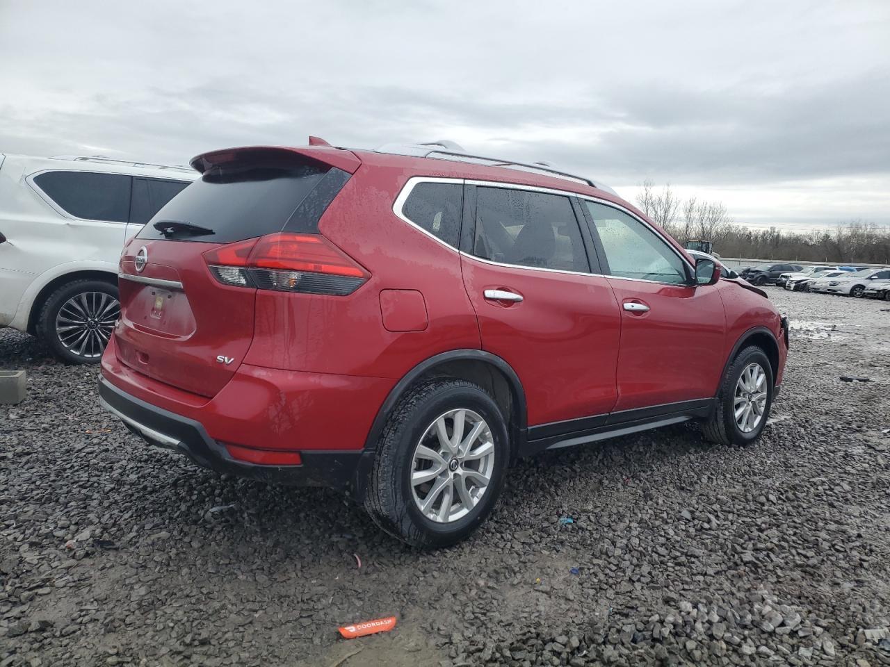 2017 NISSAN ROGUE S - Фото 3