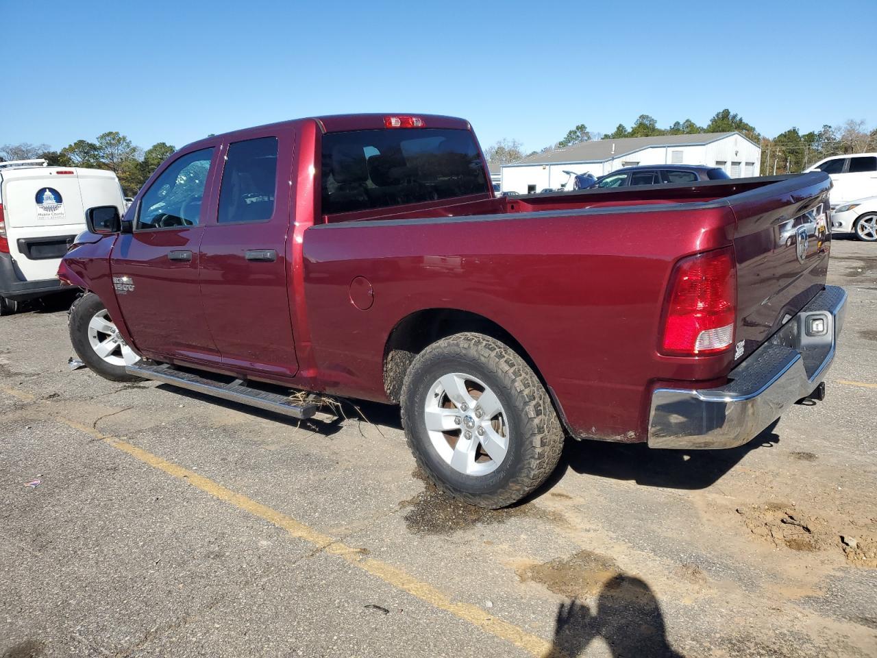 2020 RAM 1500 CLASS - Фото 2