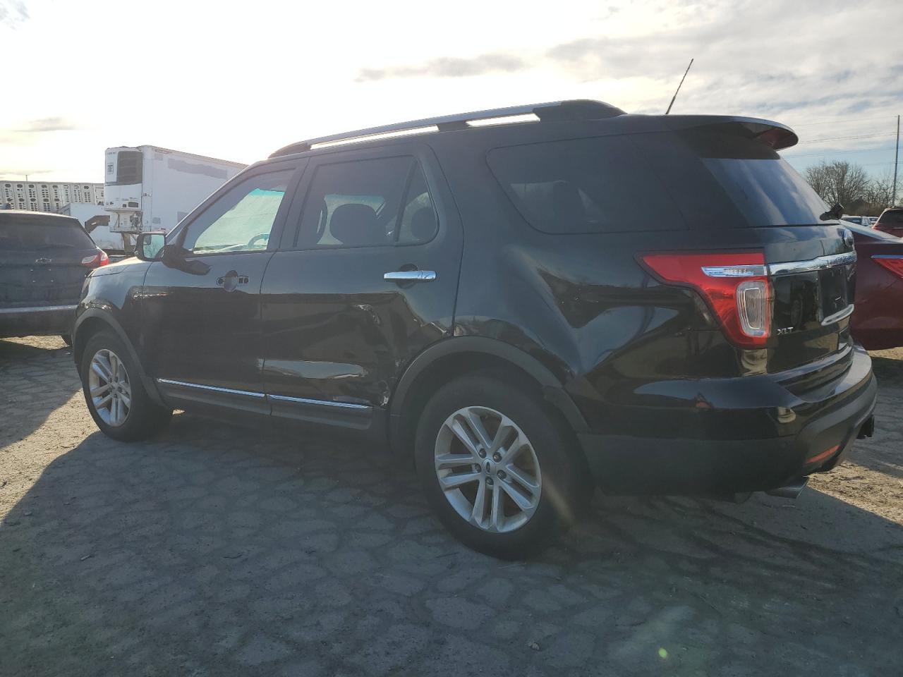 2013 FORD EXPLORER X - Фото 2