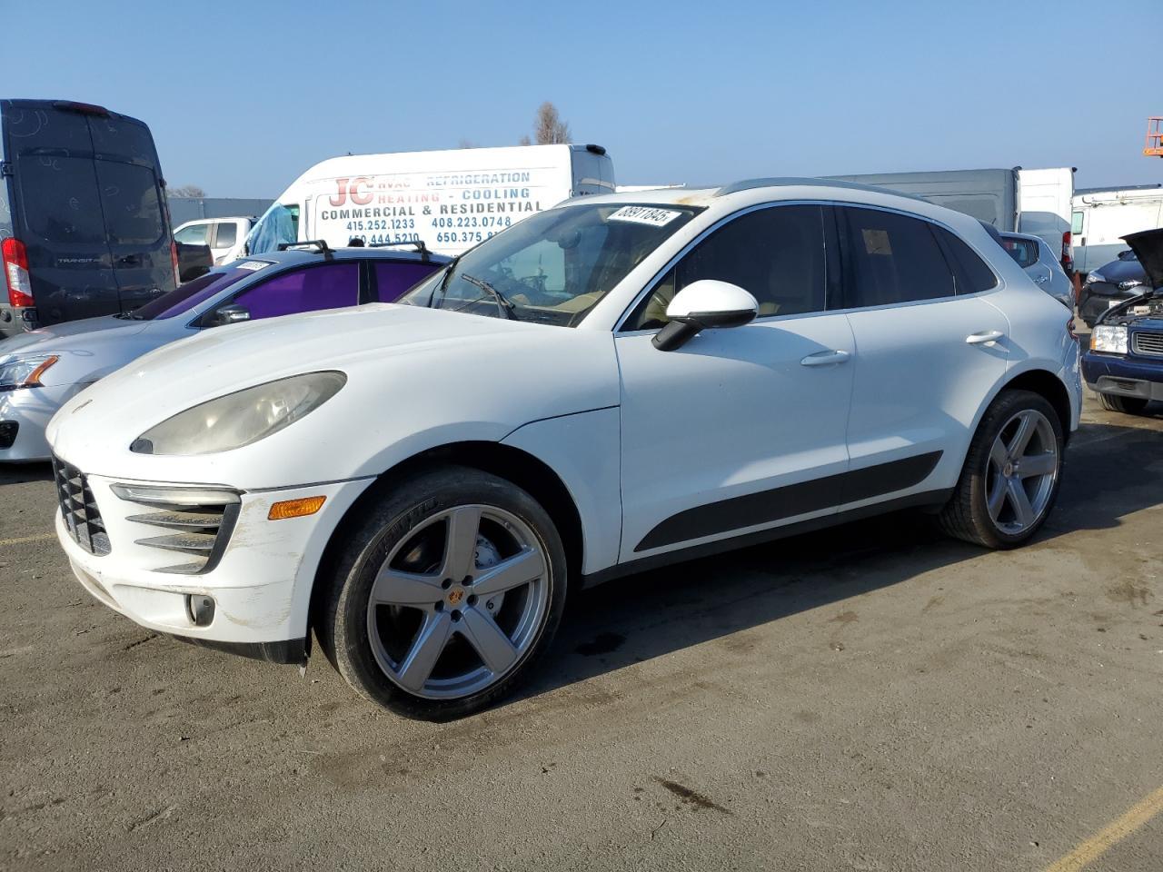 2015 PORSCHE MACAN S