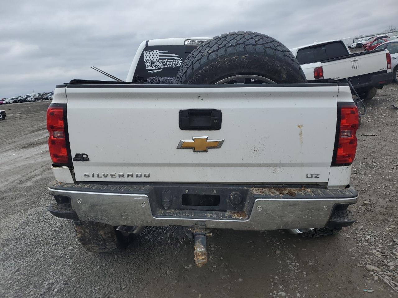 2015 CHEVROLET SILVERADO - Image 6