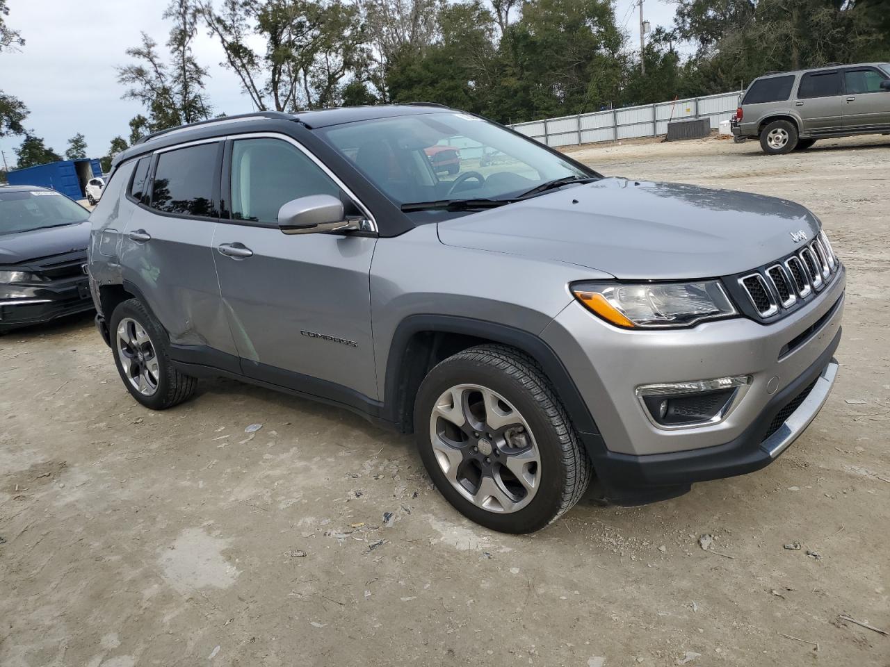2020 JEEP COMPASS LI - Фото 4