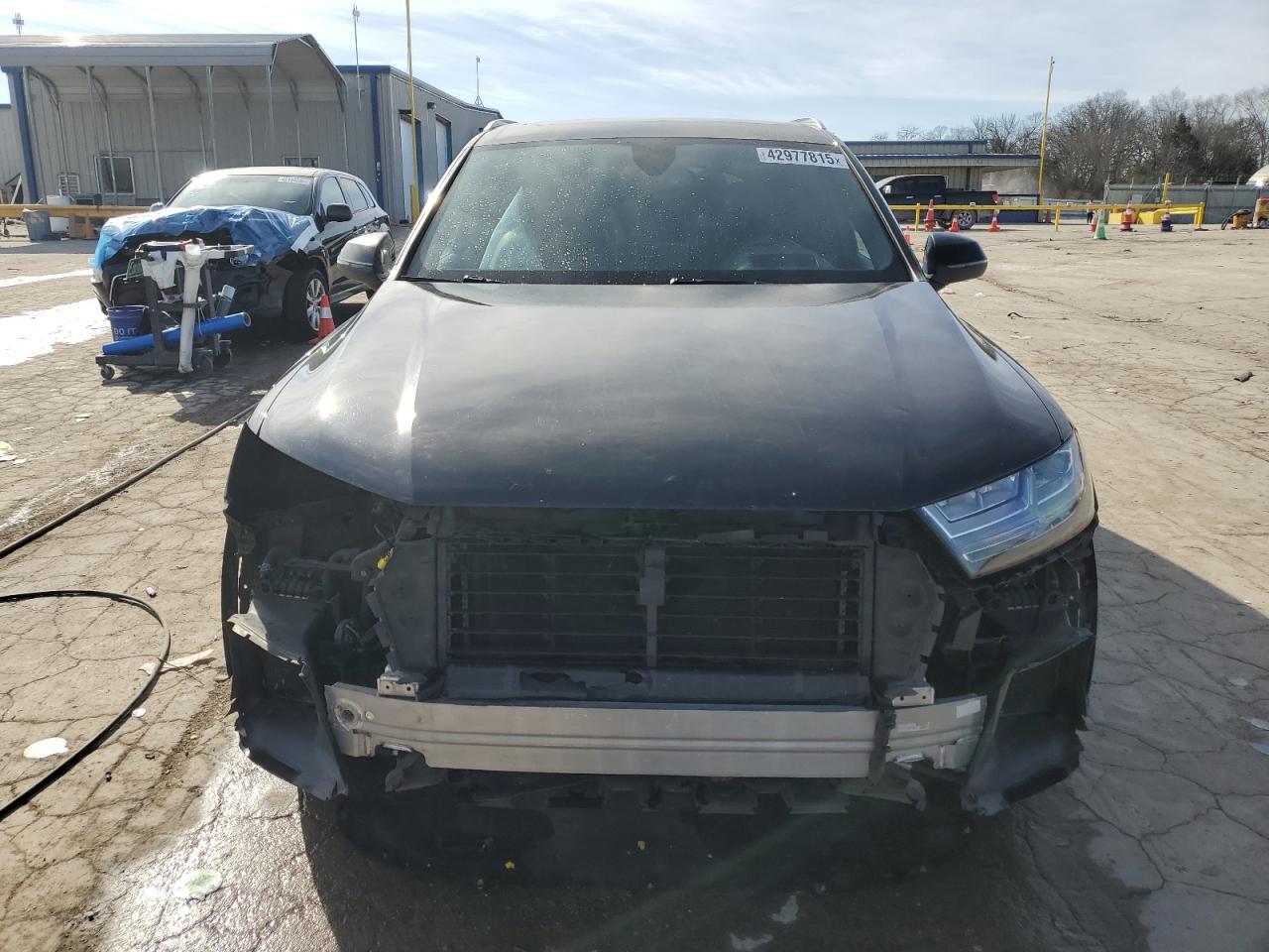2017 AUDI Q7 PRESTIG - Image 5