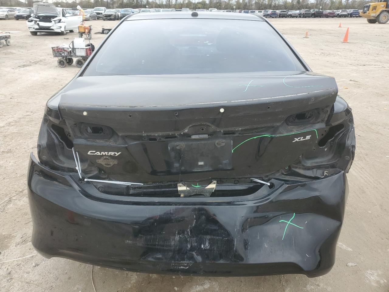 2014 TOYOTA CAMRY L - Image 6