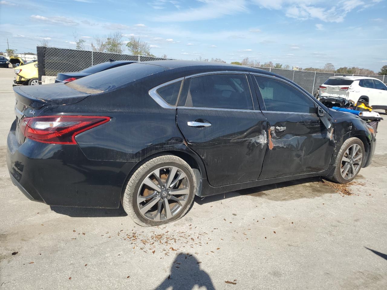 2017 NISSAN ALTIMA 2.5 - Image 3