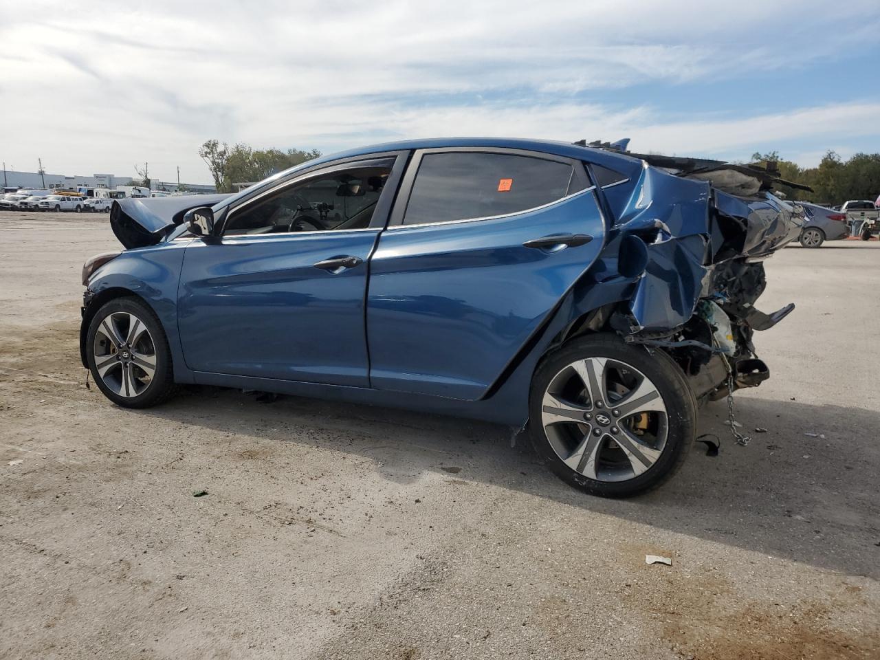 2014 HYUNDAI ELANTRA SE - Фото 2
