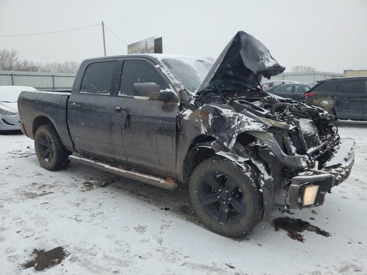 2017 RAM 1500 SPORT - Image 4
