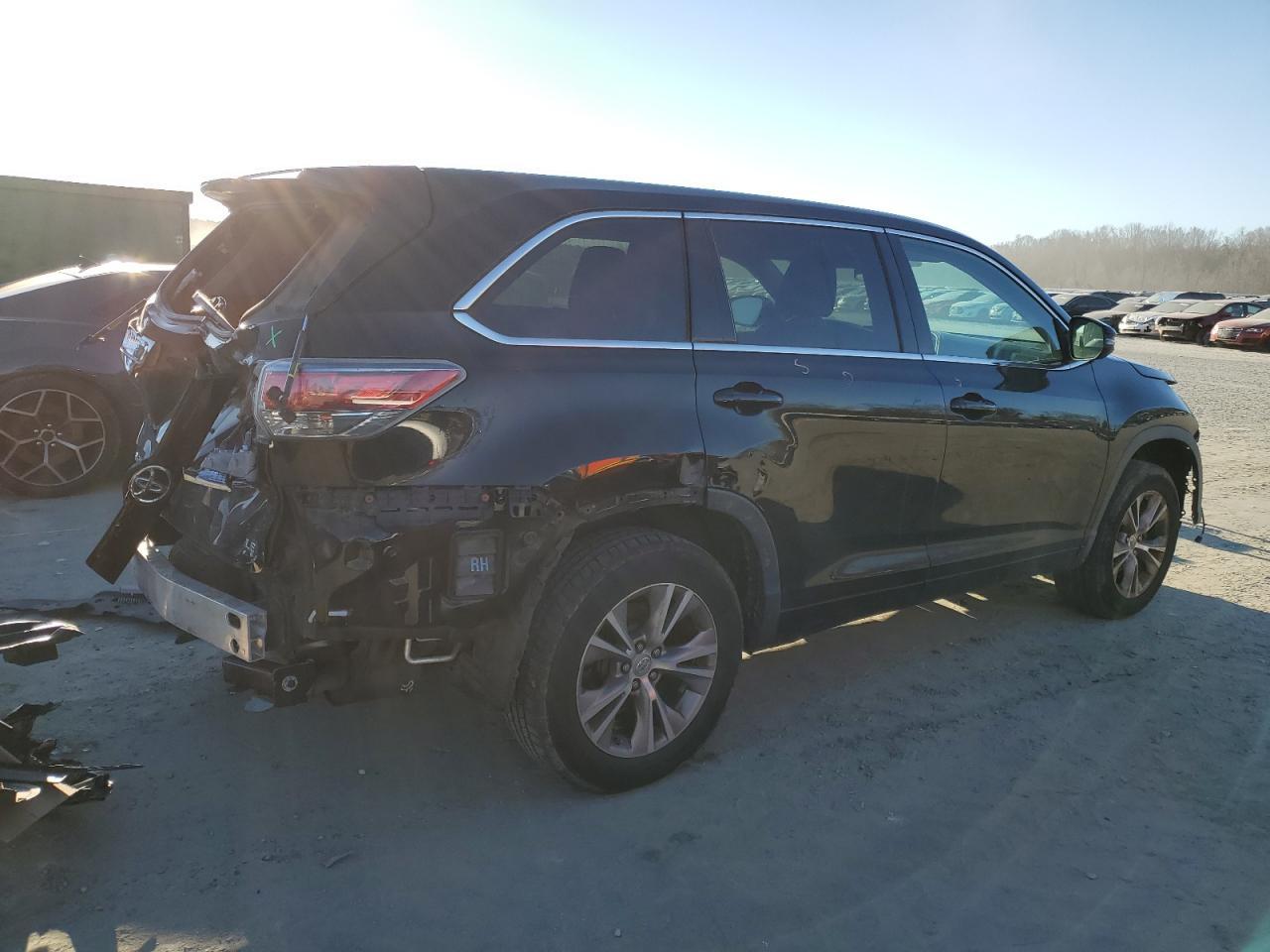 2015 TOYOTA HIGHLANDER - Image 3
